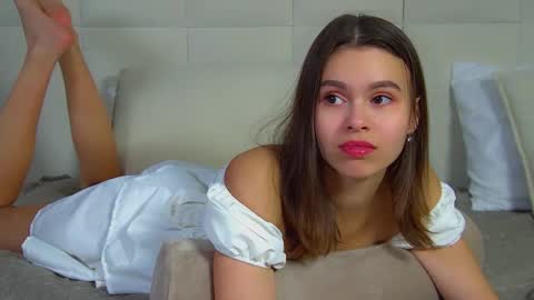 Polly online show from 02-25-26, 06:56