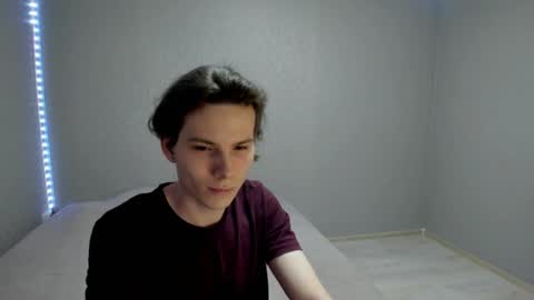 Alex online show from 06-13-26, 04:16