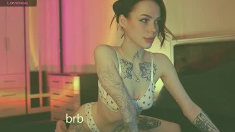 Megan.online  online show from 03-10-25, 08:23