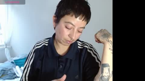 Snapshot of poly_mer chatting on 02-18-25, 10:47 Poly online show from 02-18-25, 10:47