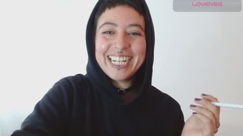 Snapshot of poly_mer chatting on 03-05-25, 06:45 Poly online show from 03-05-25, 06:45