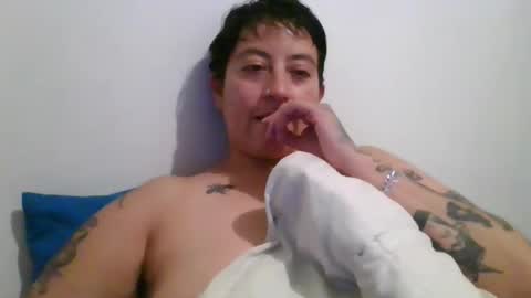 Snapshot of poly_mer chatting on 10-27-25, 12:47 Poly online show from 10-27-25, 12:47