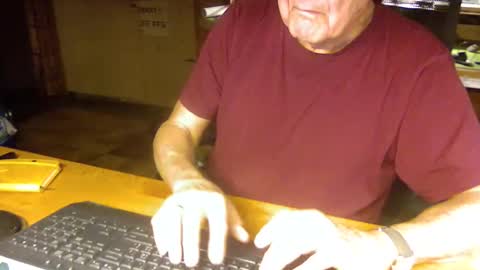 pomme1949 online show from 12-01-25, 12:21