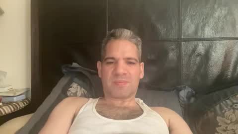 PONCH online show from 09-28-25, 01:05