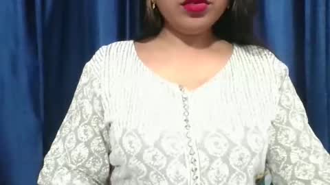 poojalady online show from 04-24-26, 04:42