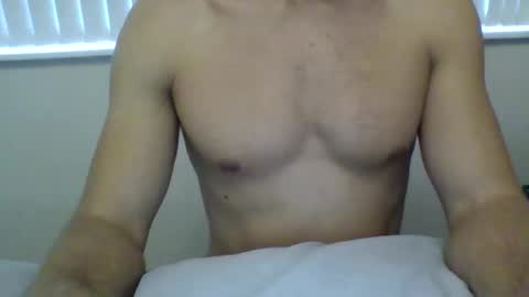 Snapshot of poomplex002 chatting on 10-19-25, 02:18 TheMan002 online show from 10-19-25, 02:18