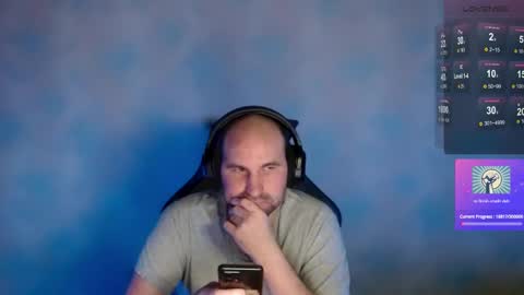 Snapshot of popadosik_mod chatting on 03-06-25, 11:36 Popadosik mod online show from 03-06-25, 11:36