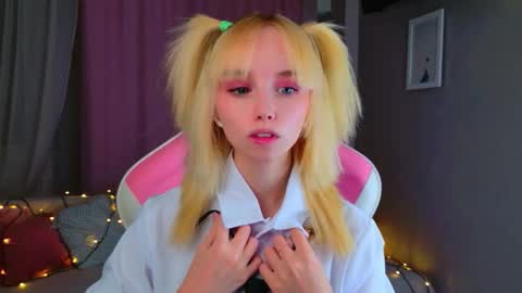 Snapshot of popjenny chatting on 02-27-26, 02:17 Hi Daddy Im Jane online show from 02-27-26, 02:17