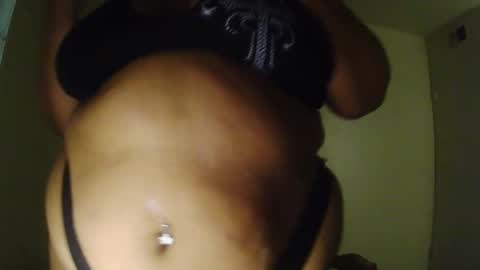 Snapshot of poppyprincess261371 chatting on 12-15-25, 07:01 poppyprincess261371 online show from 12-15-25, 07:01