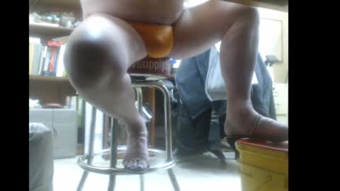 Pop online show from 04-25-26, 01:52