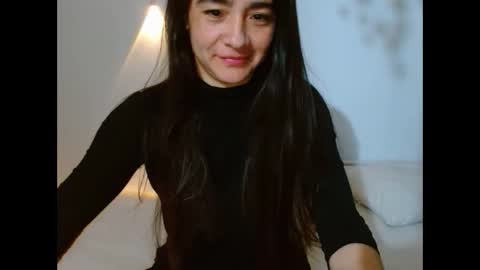 Snapshot of porcelainlux chatting on 02-10-26, 01:10 porcelainlux online show from 02-10-26, 01:10