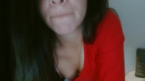 Snapshot of porcelainlux chatting on 05-11-26, 12:38 porcelainlux online show from 05-11-26, 12:38