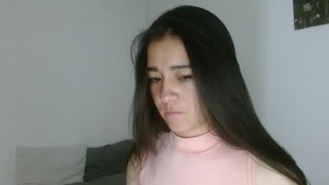 Snapshot of porcelainlux chatting on 05-18-26, 04:18 porcelainlux online show from 05-18-26, 04:18