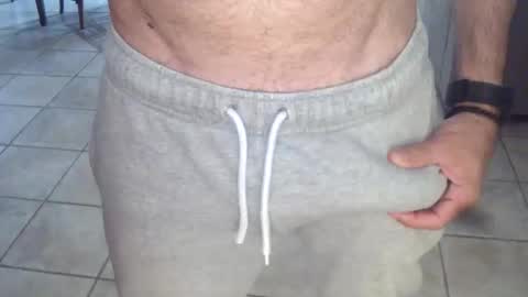 Snapshot of porcellobolognese chatting on 10-29-25, 08:38 porcellobolognese online show from 10-29-25, 08:38