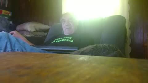Snapshot of porkingit400 chatting on 06-25-26, 01:37 porkingit400 online show from 06-25-26, 01:37