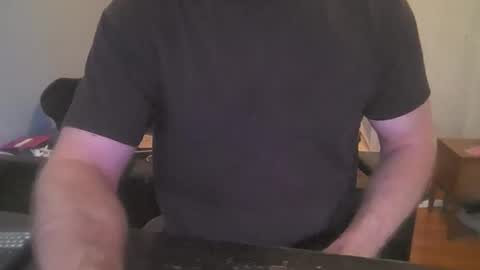 Snapshot of pornaddicted8 chatting on 04-17-26, 06:44 i heart porn online show from 04-17-26, 06:44