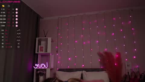 Snapshot of pornogirlx chatting on 02-03-26, 06:22 Masha online show from 02-03-26, 06:22