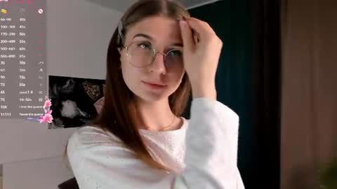 Snapshot of portia_bubbles chatting on 07-17-26, 08:10 Elizabeth online show from 07-17-26, 08:10
