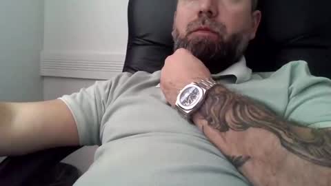 Snapshot of porw23 chatting on 03-05-25, 02:12 porw23 online show from 03-05-25, 02:12