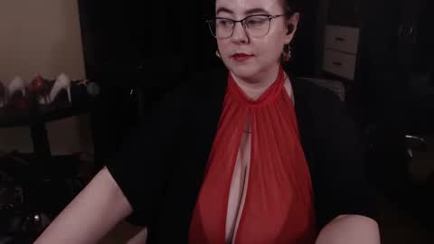 Snapshot of posh_mistress chatting on 12-30-24, 07:59 PoshMistres    online show from 12-30-24, 07:59