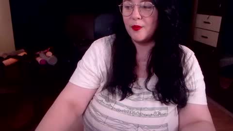Snapshot of posh_mistress chatting on 07-15-26, 06:07 PoshMistres online show from 07-15-26, 06:07