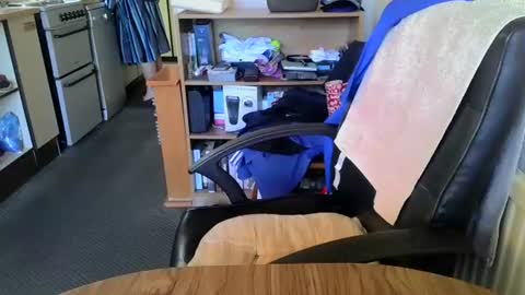 poshman65 online show from 11-02-25, 12:18