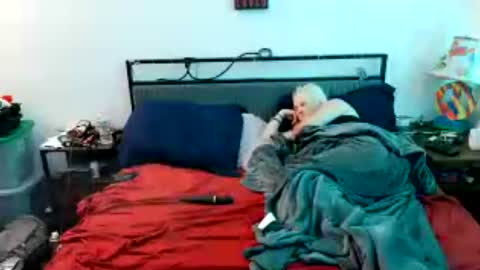 Snapshot of poundthatpussy4me chatting on 06-13-26, 03:37 poundthatpussy4me online show from 06-13-26, 03:37