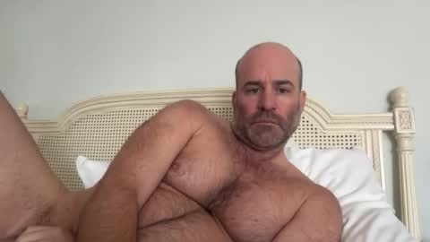 Snapshot of poundtownusa2016 chatting on 05-11-26, 04:48 ConchilDog online show from 05-11-26, 04:48