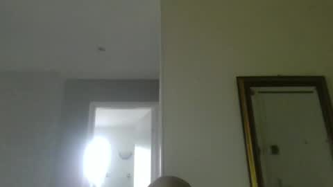 pourquoi_toi online show from 10-19-25, 03:23