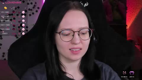 Robyn online show from 02-12-26, 04:24