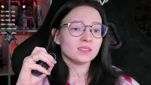 Robyn online show from 04-26-26, 06:44