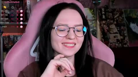 Snapshot of power_robynn chatting on 06-19-26, 05:17 Robyn online show from 06-19-26, 05:17