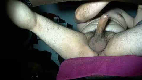 Snapshot of powerdamian chatting on 01-17-26, 06:29 powerdamian online show from 01-17-26, 06:29