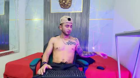   online show from 06-08-26, 03:18
