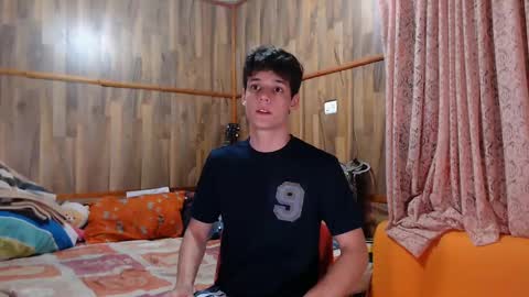 Snapshot of powertwinky chatting on 02-12-25, 05:58 chris independent  online show from 02-12-25, 05:58