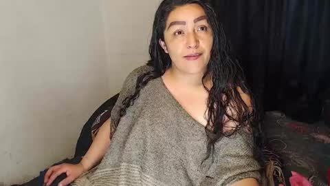 Snapshot of ppepittaaredd chatting on 11-08-25, 10:26 maryana online show from 11-08-25, 10:26