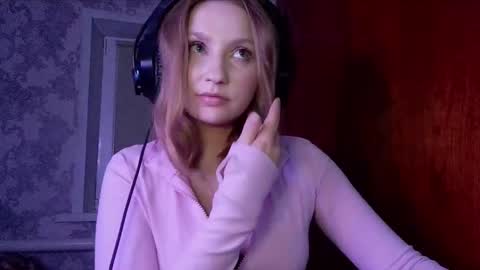 Snapshot of pr_in_cess_ chatting on 10-15-25, 08:09 pr_in_cess_ online show from 10-15-25, 08:09