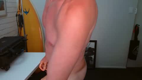 Snapshot of practiceselflove chatting on 10-08-25, 04:32 practiceselflove online show from 10-08-25, 04:32