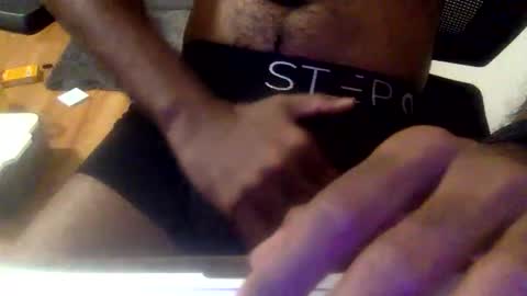 pradoman1234 online show from 12-16-25, 08:08