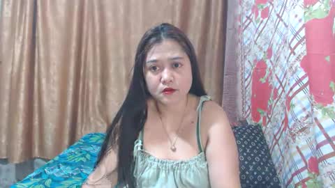 Snapshot of precious0088 chatting on 05-08-26, 12:27 precious0088 online show from 05-08-26, 12:27