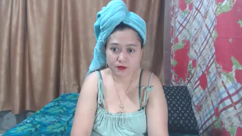 Snapshot of precious0088 chatting on 05-14-26, 01:45 precious0088 online show from 05-14-26, 01:45