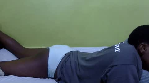 precious_nesh online show from 10-29-25, 06:42