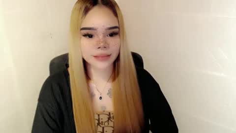 MAXXINE online show from 01-14-26, 08:31