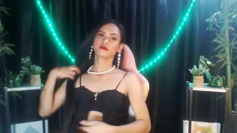 Snapshot of preciouscock69_krystine chatting on 04-15-26, 03:46 preciouscock69_krystine online show from 04-15-26, 03:46