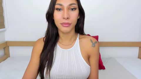 Snapshot of preciousisland chatting on 06-22-26, 02:57 Paula online show from 06-22-26, 02:57