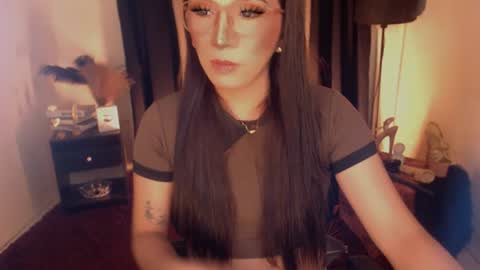 Snapshot of preciousrosedoll chatting on 06-13-26, 07:17 Rosedoll online show from 06-13-26, 07:17