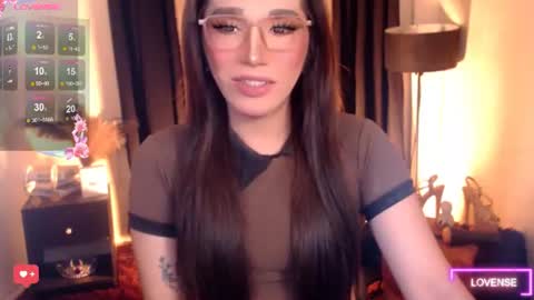 Snapshot of preciousrosedoll chatting on 06-21-26, 07:11 Rosedoll online show from 06-21-26, 07:11