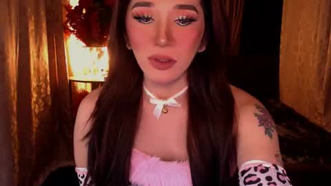 Snapshot of preciousrosedoll chatting on 07-24-26, 03:10 Rosedoll online show from 07-24-26, 03:10