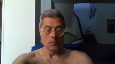 Snapshot of prendimisubito chatting on 06-14-26, 09:33 prendimisubito online show from 06-14-26, 09:33