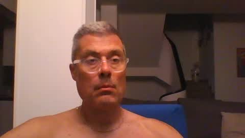 Snapshot of prendimisubito chatting on 07-14-26, 02:05 prendimisubito online show from 07-14-26, 02:05